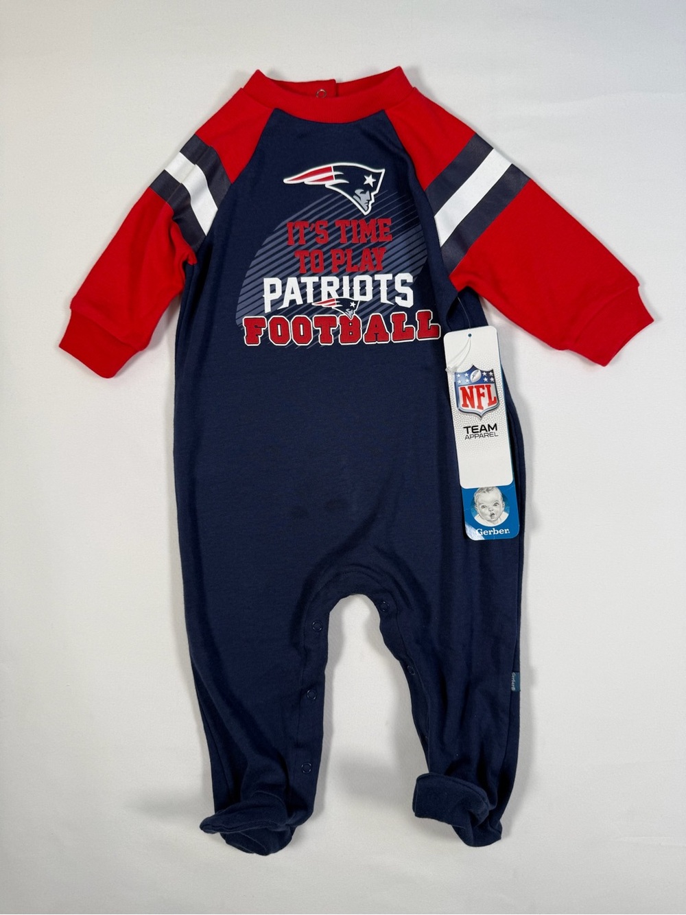 NWT‎ NFL TEAM APPAREL X GERBER New England Patriots Sleep 'n Play Coverall 3-6M